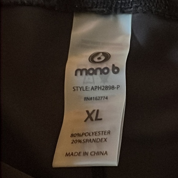 Mono B Star Print Leggings Size XL new - Picture 5 of 5